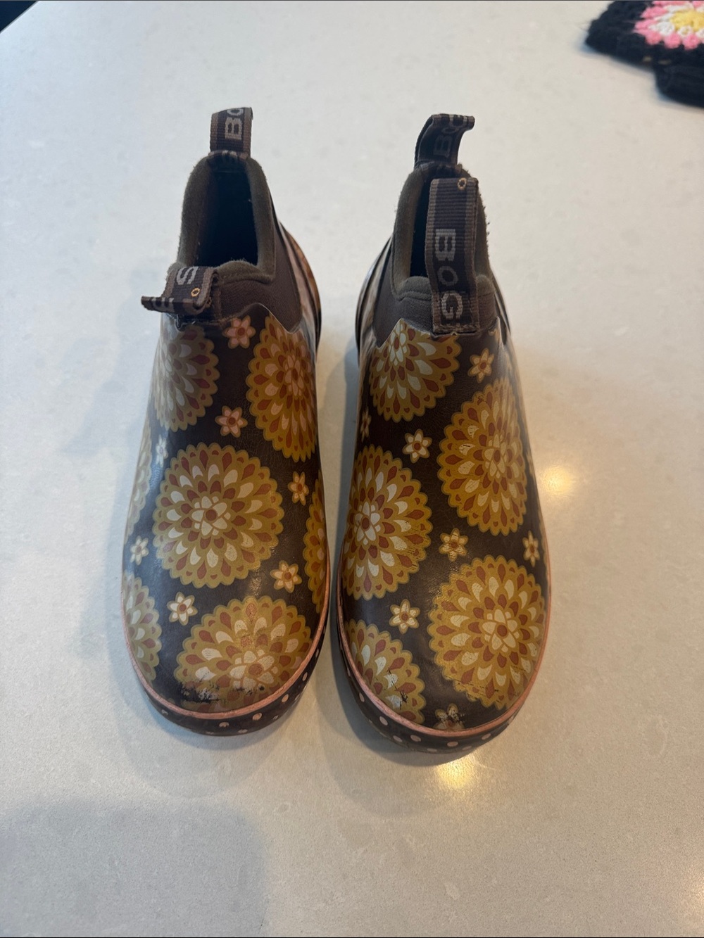 Bogs Mattie dahlia Kids Brown & Yellow Floral Slip-On Rain Boots